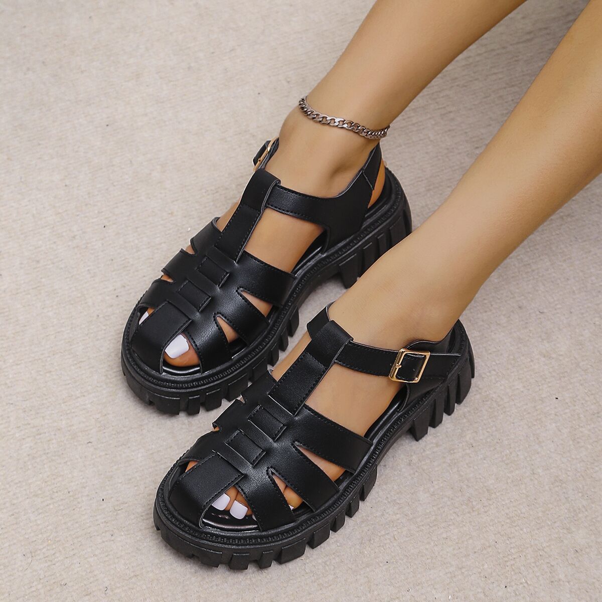 Korean Style Round Toe Ankle-strap Buckle Closed Toe Flat Hollowed foto 2
