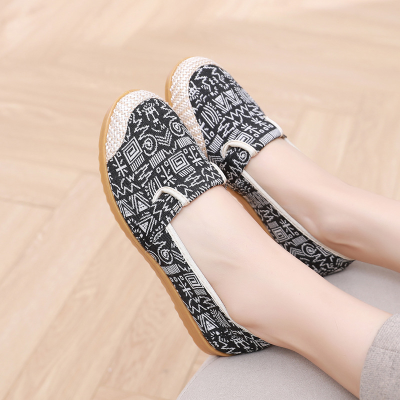 Cloth Shoes Women's Flat Heel Ethnic Style Shallow Mouth foto 3