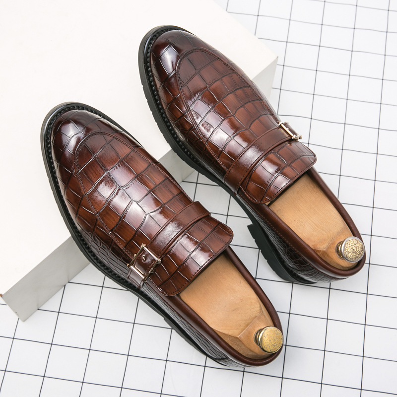 Fashion British Style Buckle Pointed Leather Shoes foto 3