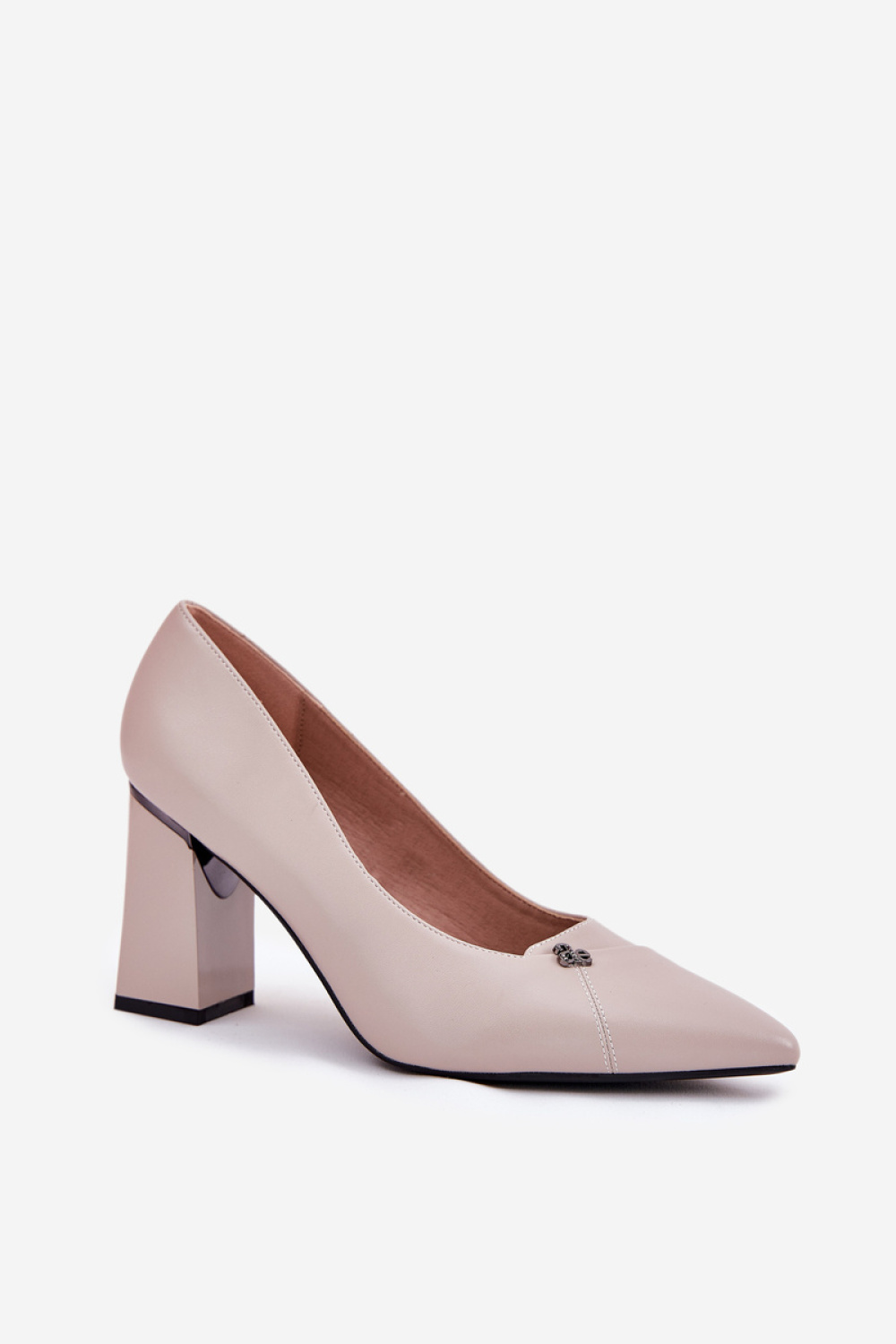 Pumps met dikke hak Step in style