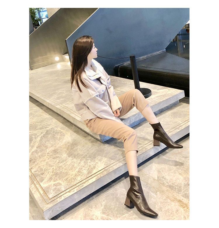 Stylish Minimalist Retro Design Womens Boots foto 4