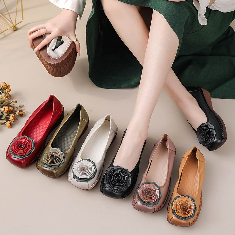 Handmade Leather Womens Shoes In Ethnic Style foto 3