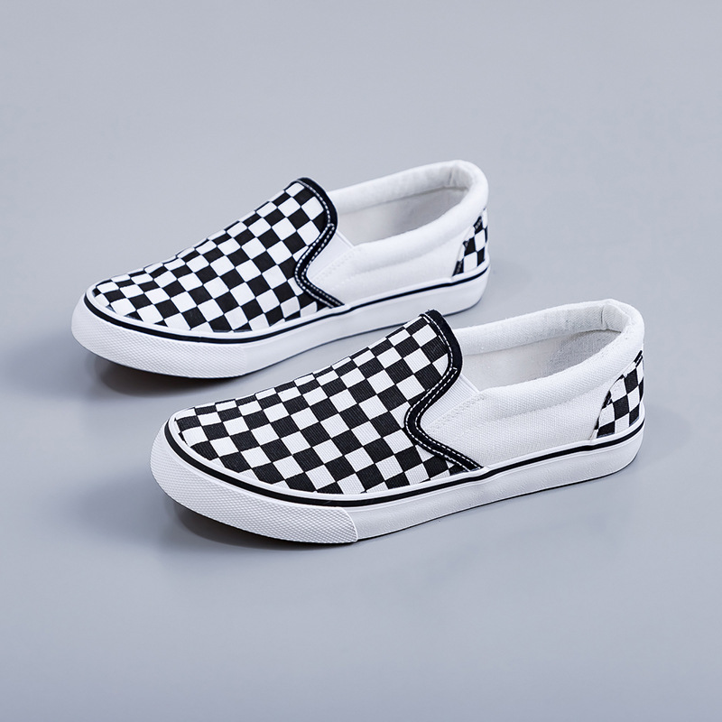 Gray Slip-on Canvas Shoes Fashionable For Both Men And Women