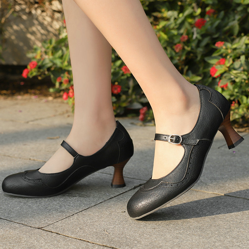 Rock Carved Hollow High Heel Women's Shoes Retro British Style Buckle foto 3