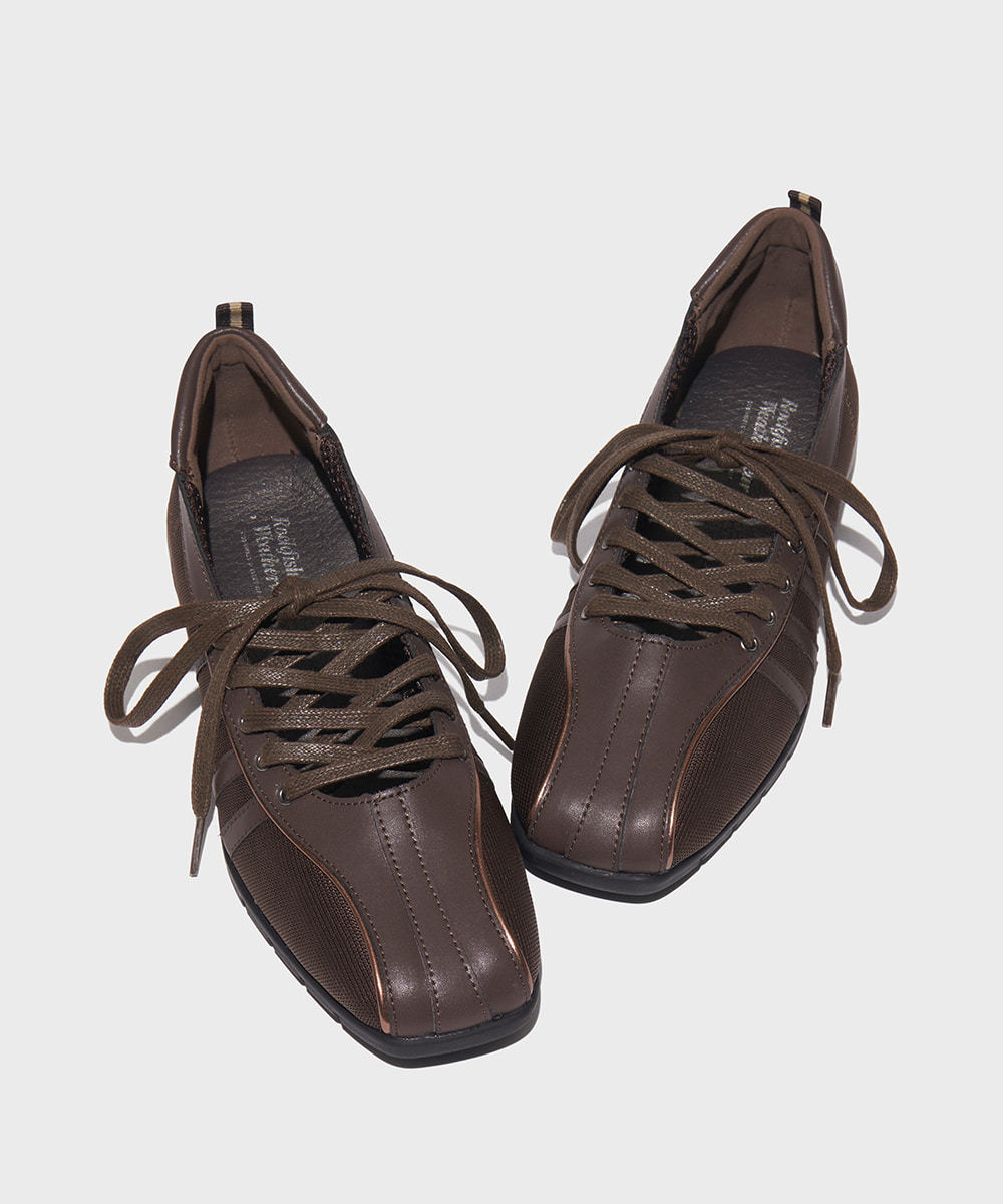 Womens Niche Square-toe Ballet Flats With Crisscross Straps foto 3