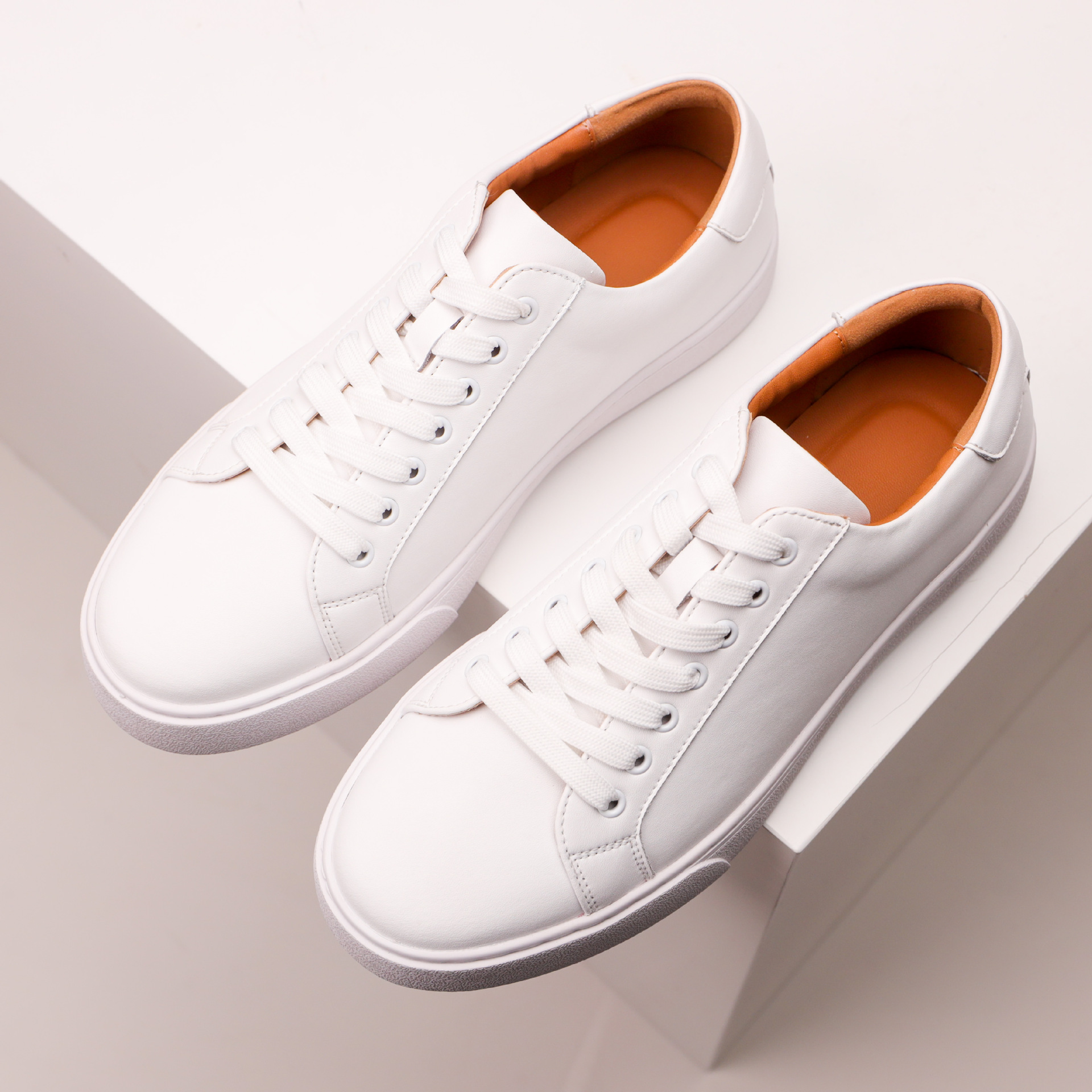 Business Casual Leather Shoes Men's Leather Soft Bottom Skateboard Shoes foto 4