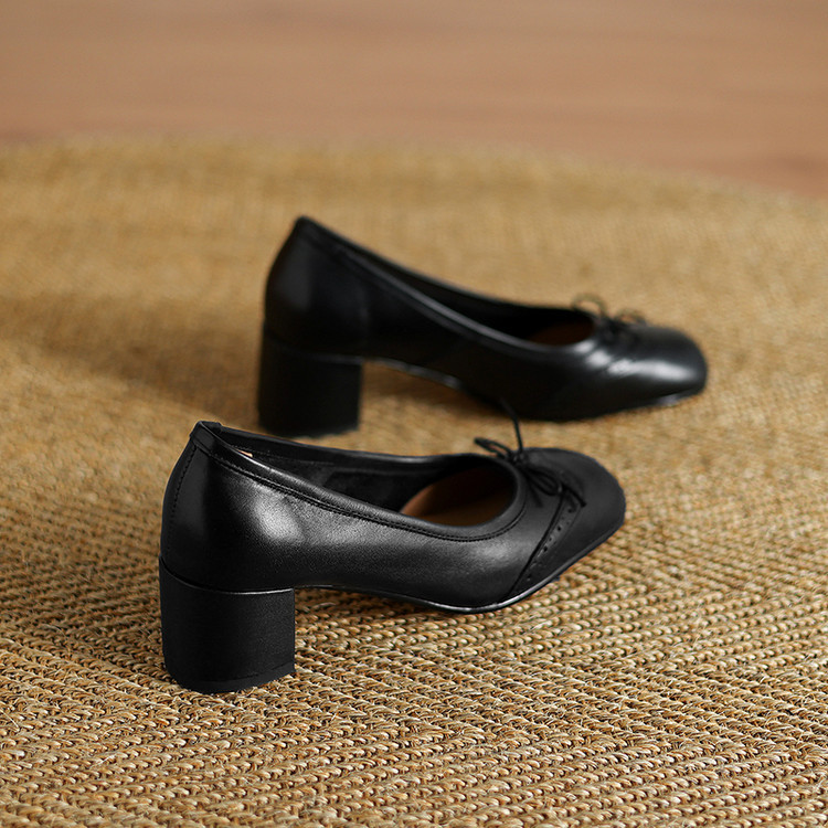 Women's Round Toe Shallow Mouth Gentle Bow Mid Heel Leather Shoes foto 5
