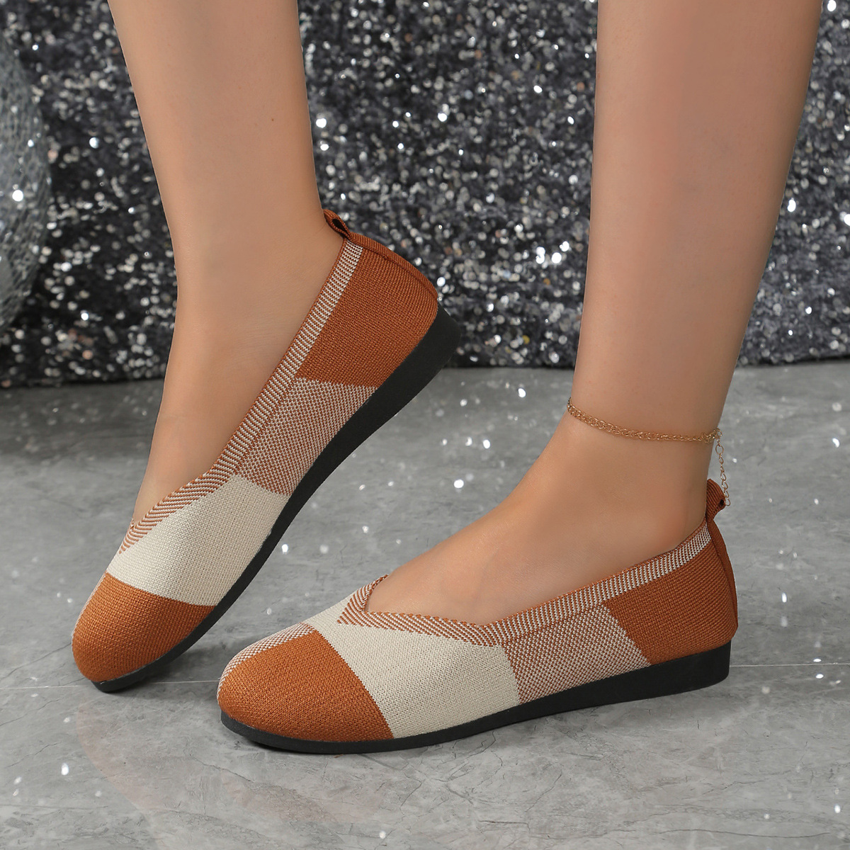 Plus Size Flyknit Color Matching Round Head Leisure Shoes foto 2