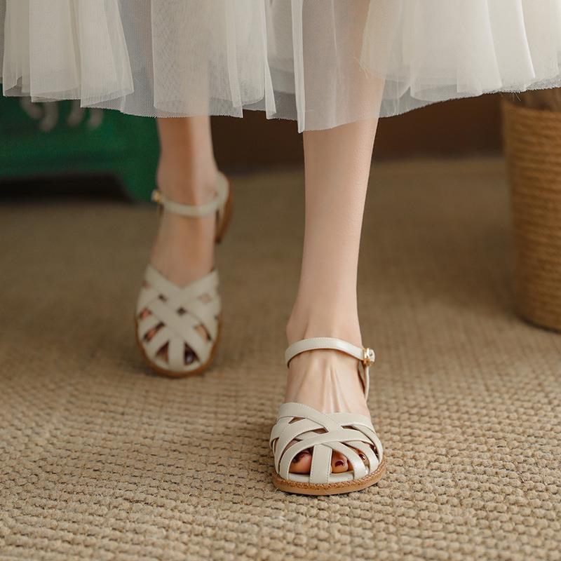 Female Flat Simplicity Word Strap Closed Toe Sandals foto 4