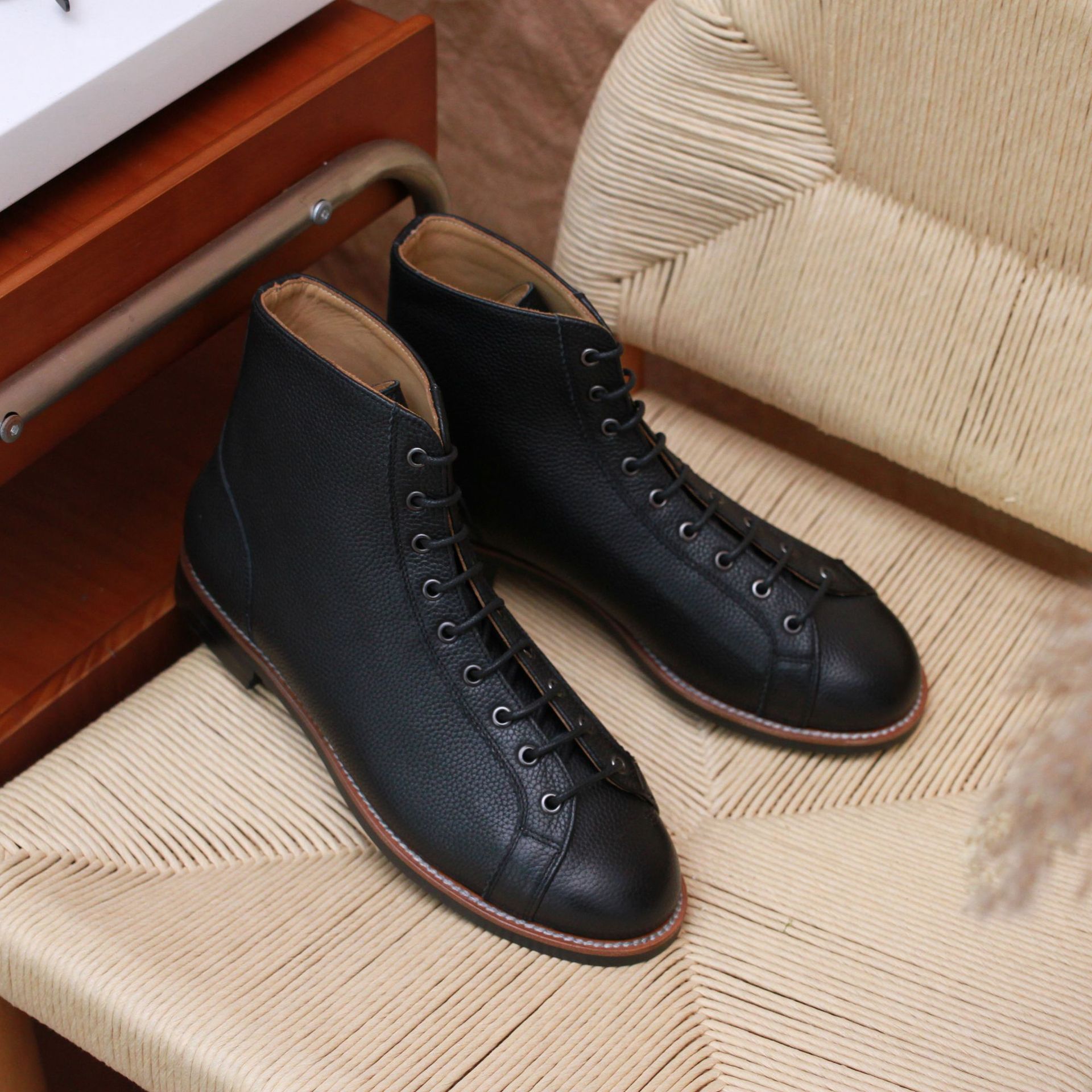 Men's Height-increasing Square Toe High-top Martin Boots foto 4