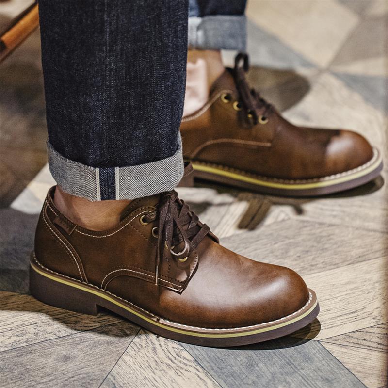 Fashion Men's Retro British Style Casual Leather Shoes foto 5
