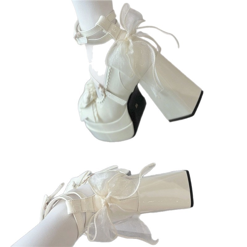 Women's One-strap Silver Single-layer Shoes foto 5