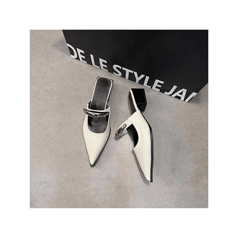 New Spring And Summer Metal Buckle French Style Slip-on Closed Toe Half Slippers For Women foto 4