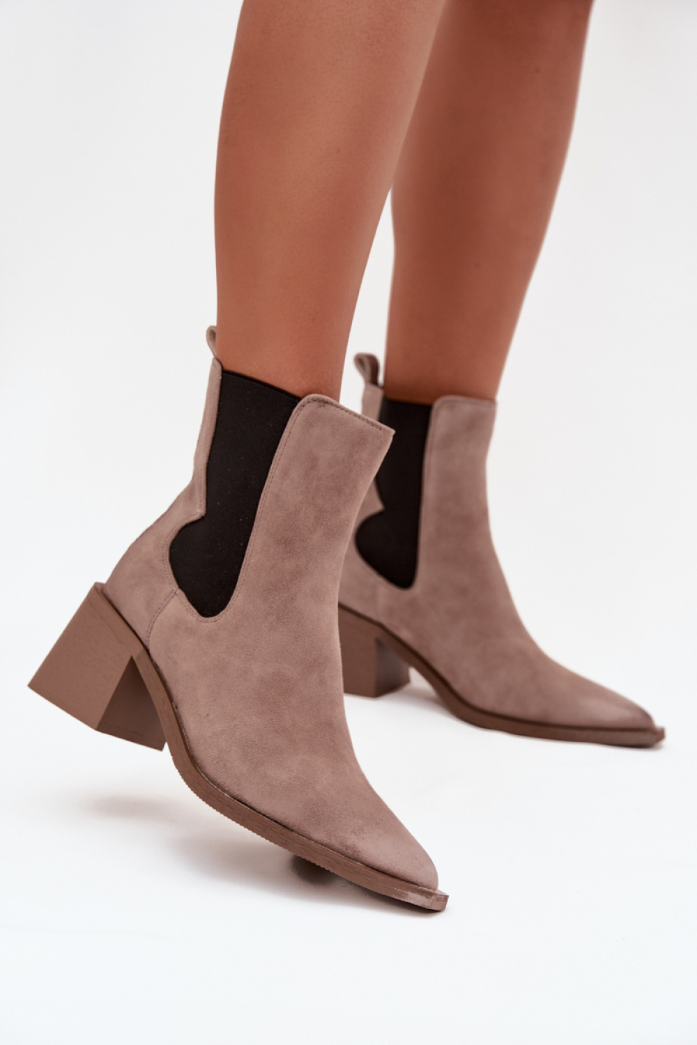 Laarsjes met hoge hak Step in style
