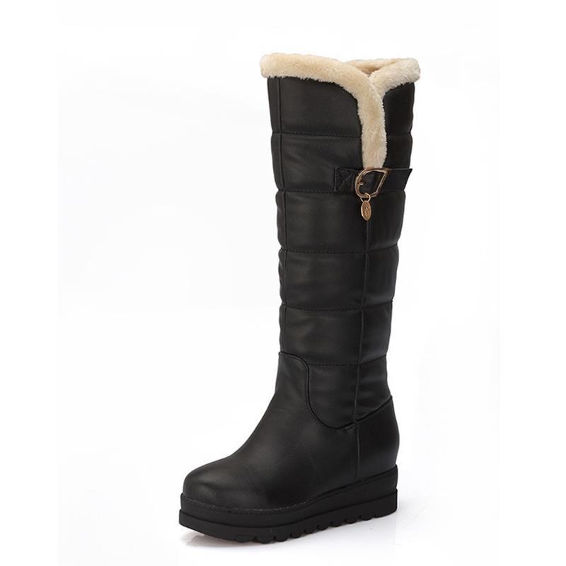 Winter Warm Cotton Boots With Thick Soles And Metal Accents foto 2