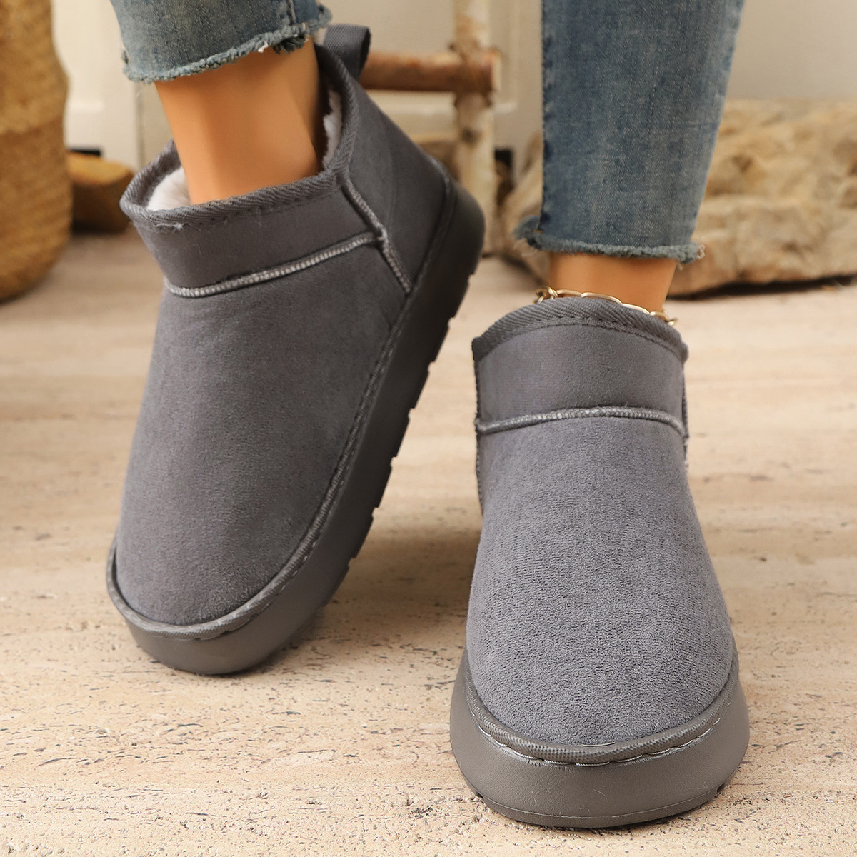 Short Boots With Thick Soles Non-slip Design And Plush Liningperfect For Outdoor Snowy Conditions