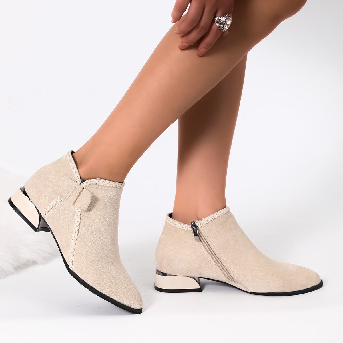 Bow-tie Pointed-toe Side-zip Womens Boots foto 2