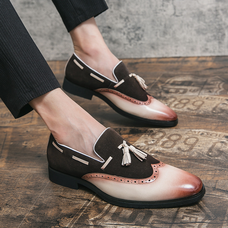Men's Fringed Leather Shoes British Pointed Gradient Loafers foto 4