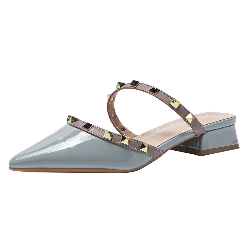 Mid-heel Pointed-toe Studded Sandals foto 4