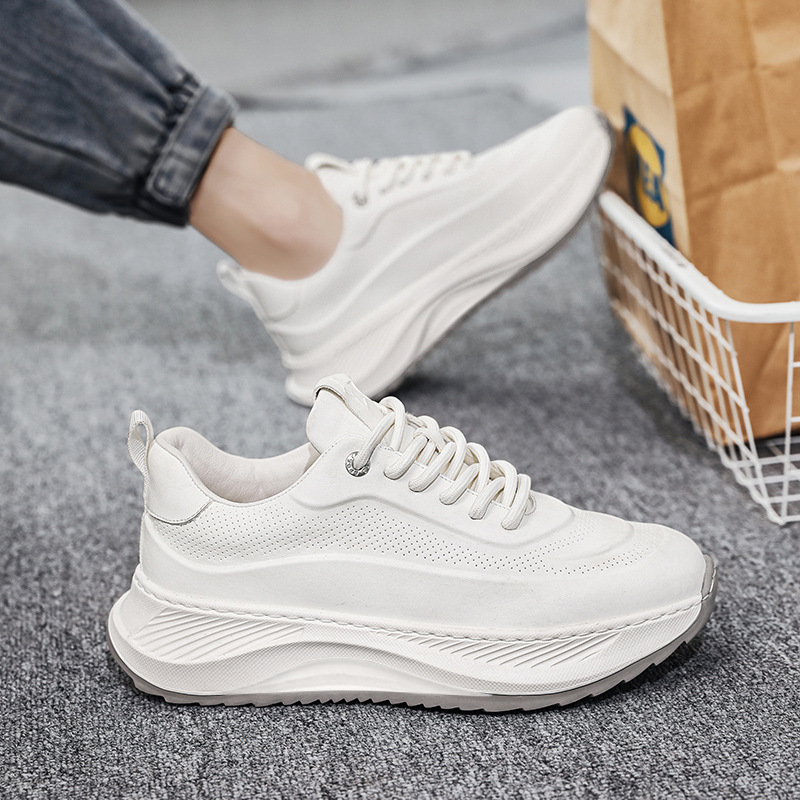 Men's Thick-soled Sports Shoes Casual Breathable Sneakers Lace-up Dad Shoes Boy foto 3