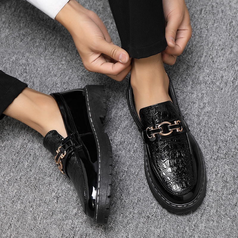 Glossy Casual Men's Youth British Leather Shoes foto 4