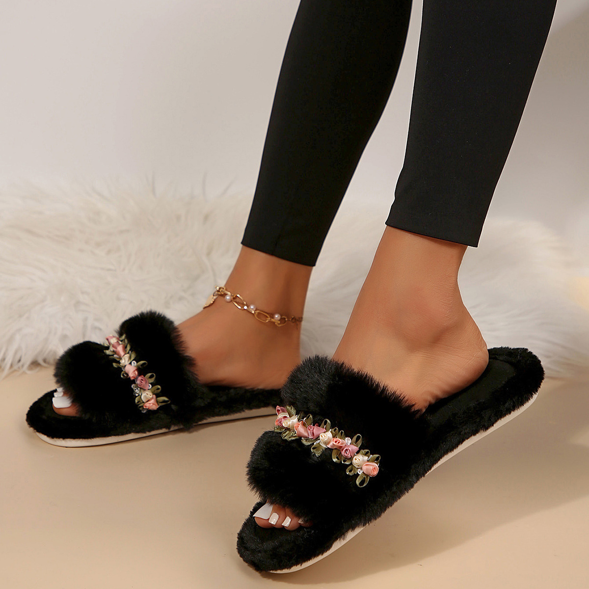 Flower Fluffy Slippers Female Soft Bottom Home Word Cotton Slippers foto 3