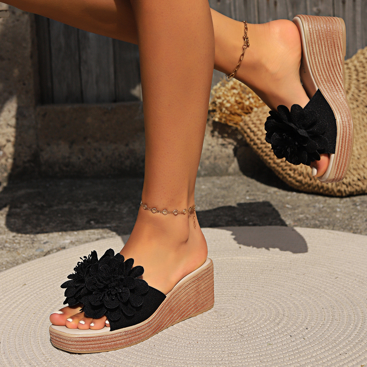 Flower Design Wedge Sandals Female foto 4