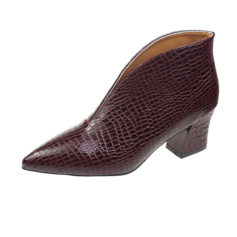 V Cut Women's Fashion Pointed Embossed Chunky Heel Martin Boots foto 5