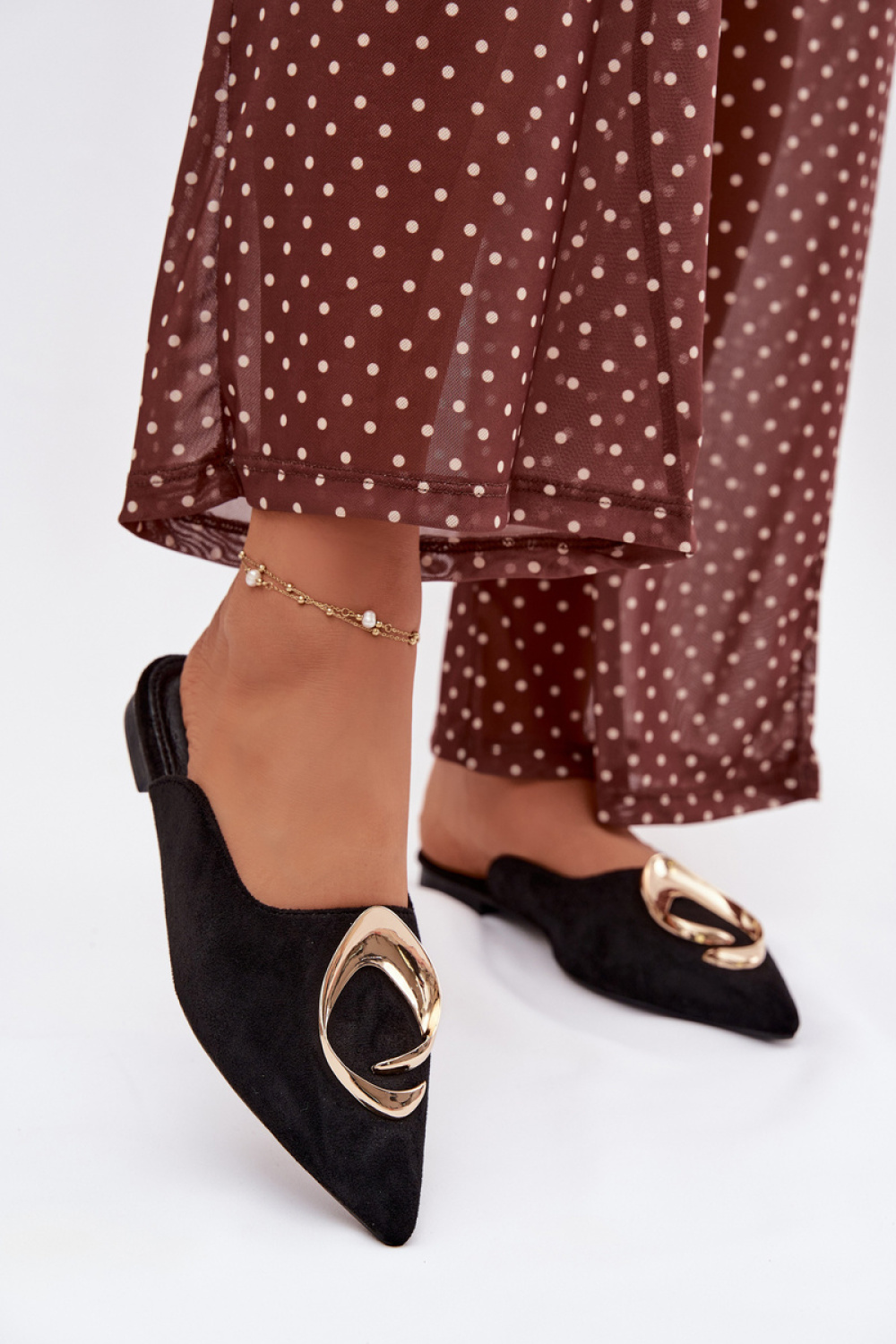 Slippers Step in style