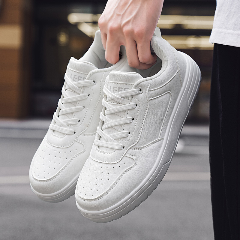 Plus Size Classic Low-top White Casual Student Lightweight Exercise Men's Shoes foto 2