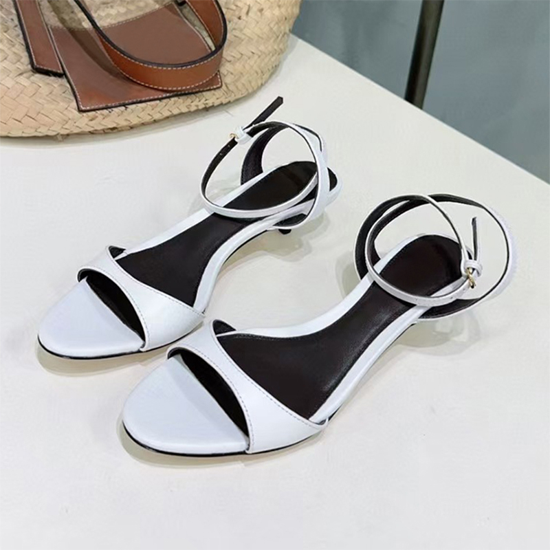 Women's Leather French-style Retro Open Toe Sandals With Kitten Heel foto 5