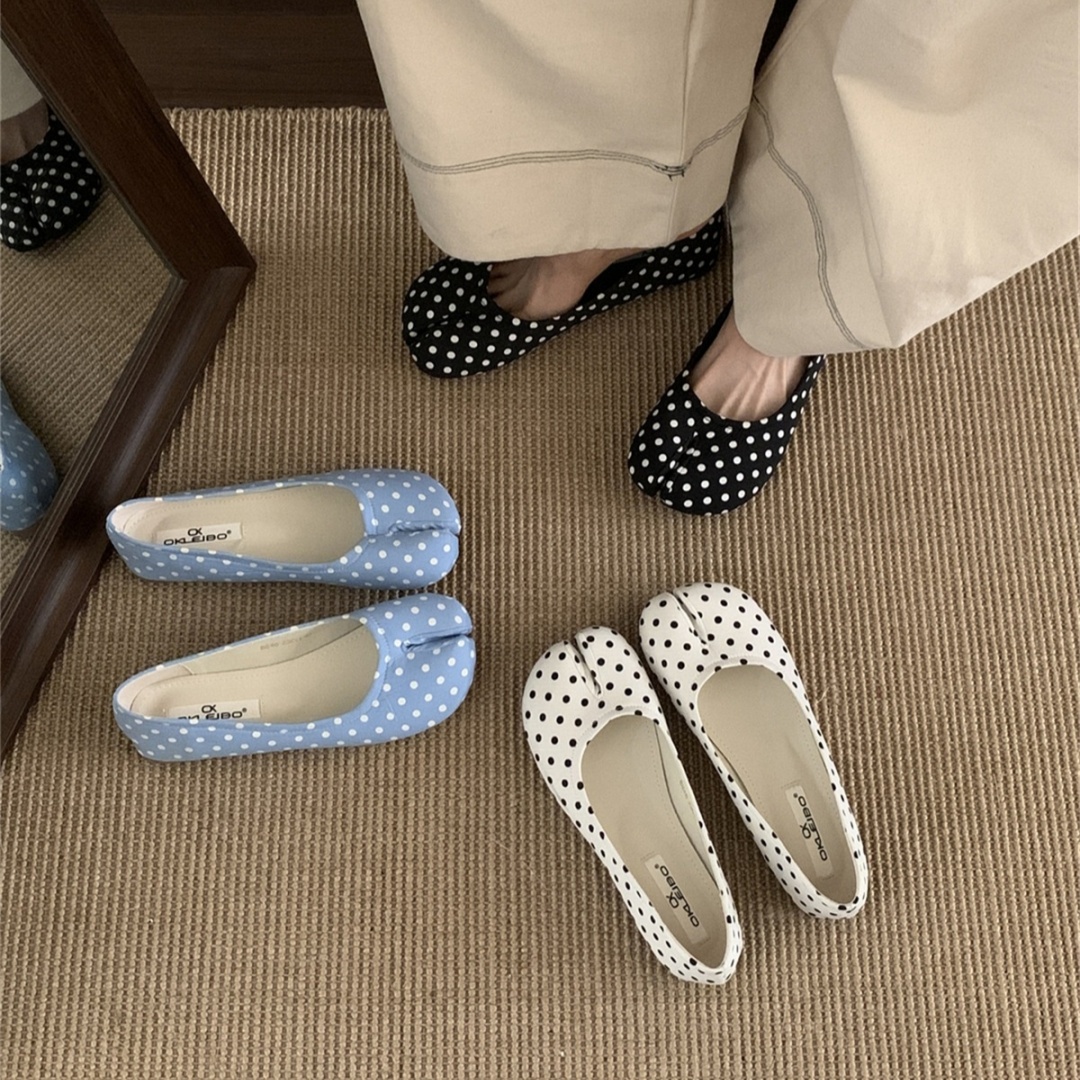 Horseshoe Split Toe Sheep Hooves Shallow Mouth Soft Bottom Flat Shoes foto 5