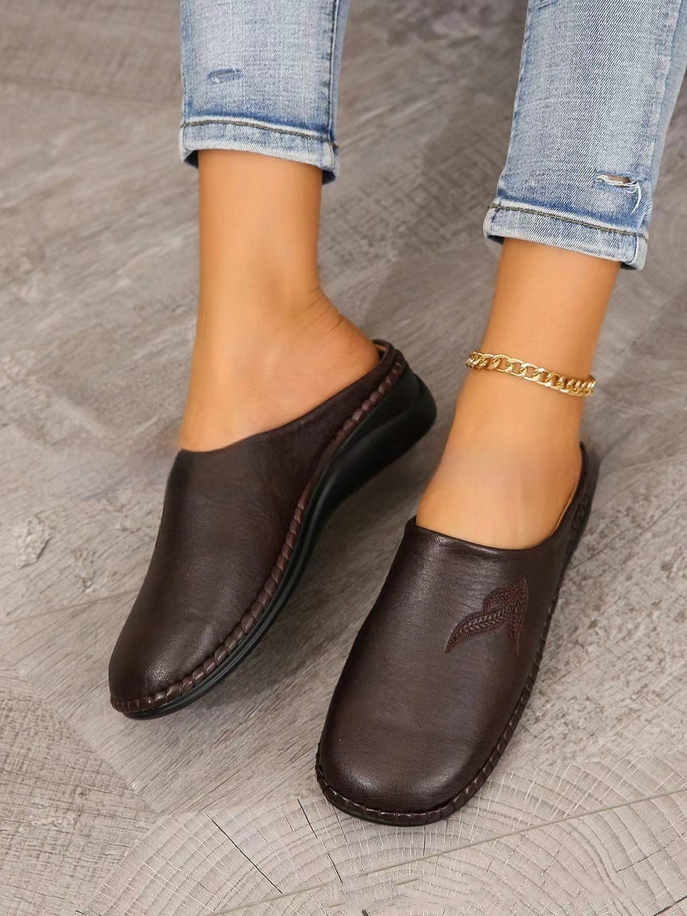 New Round Toe Flat Bottom Foreign Trade Plus Size Slip-on Lofter Half Slippers foto 5