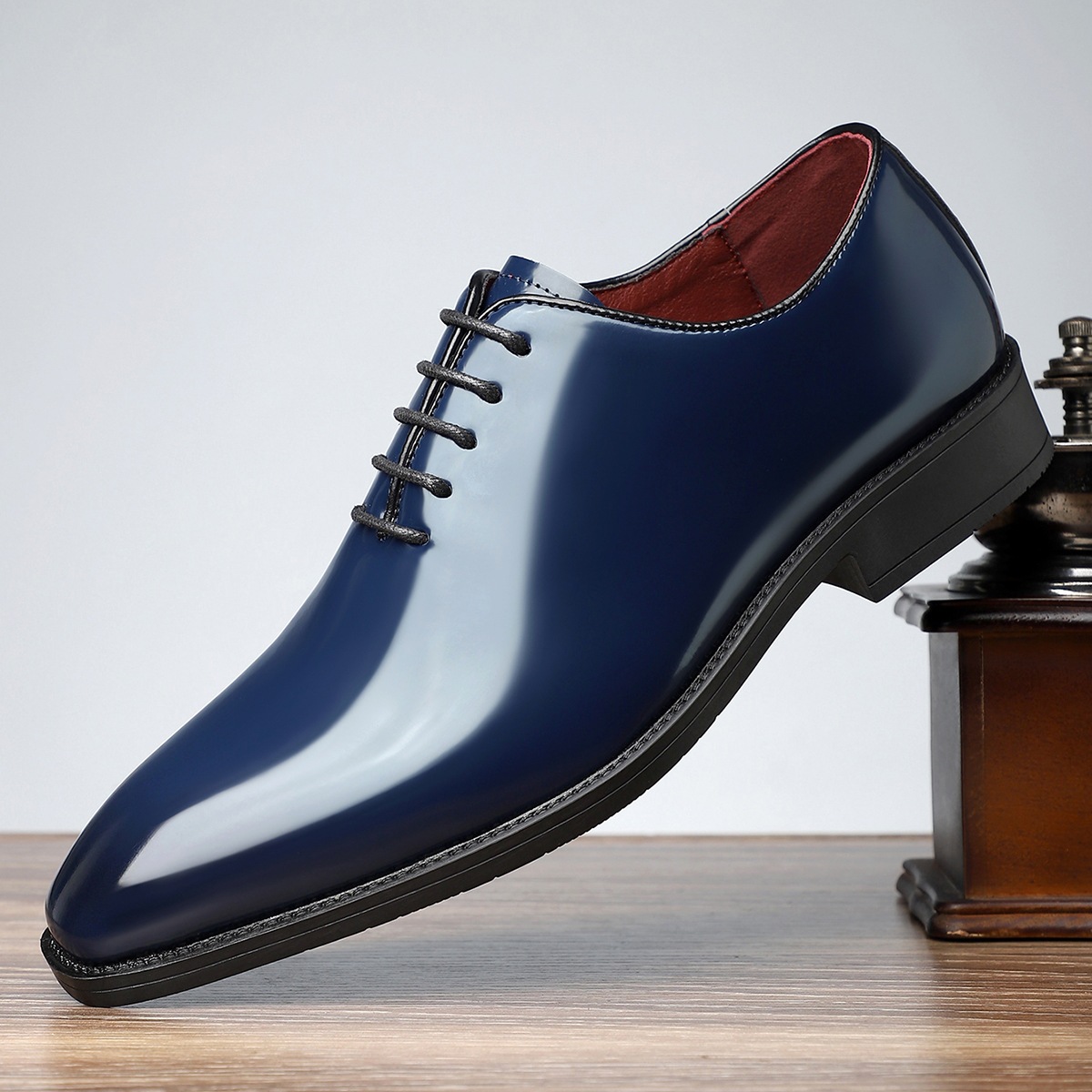 British Style Fashion Business Glossy Pointed Toe Comfortable All-matching Men's Shoes foto 4