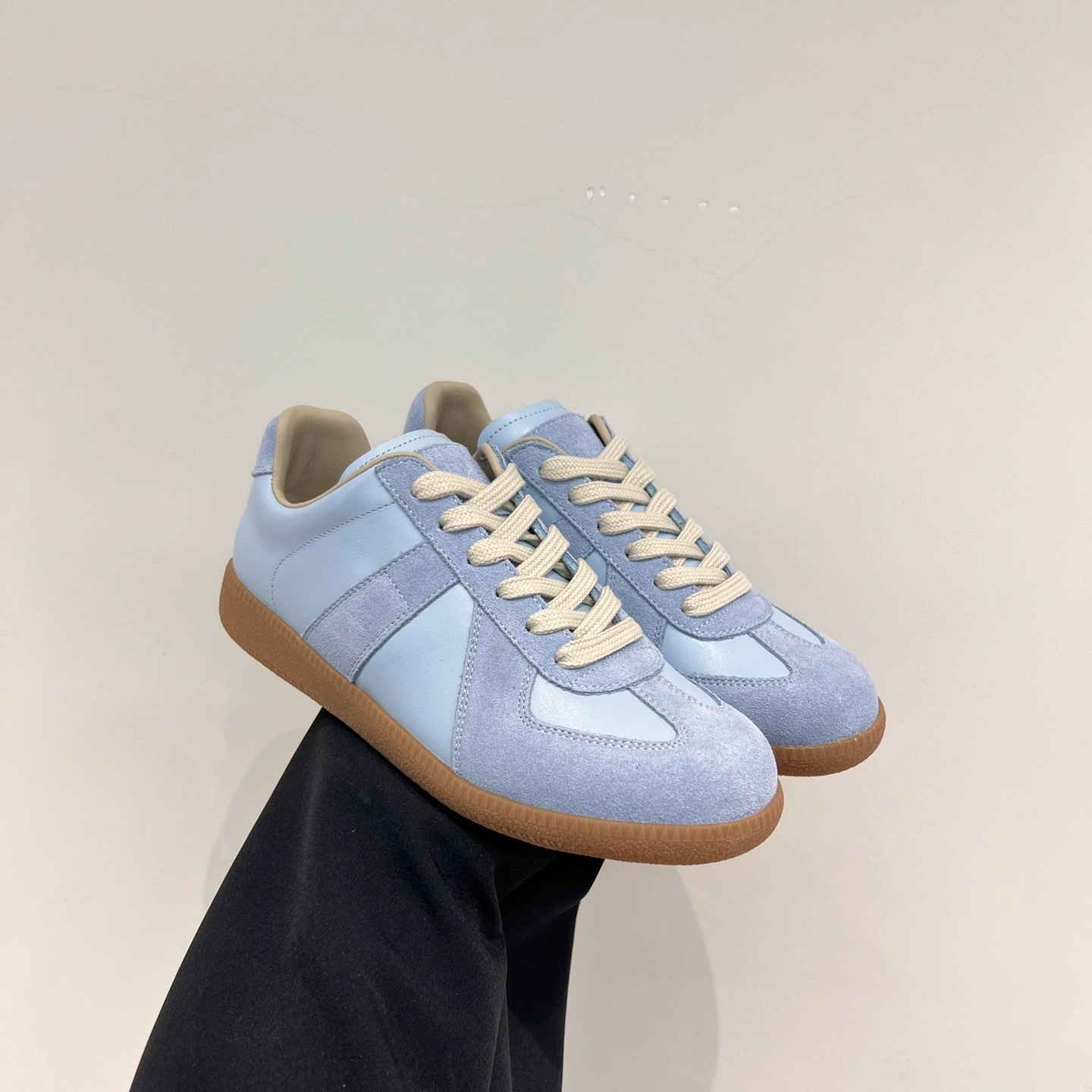 New Womens Versatile Korean-style Retro Patchwork Flat Shoes With A Round Toe And Lace-up Design foto 4