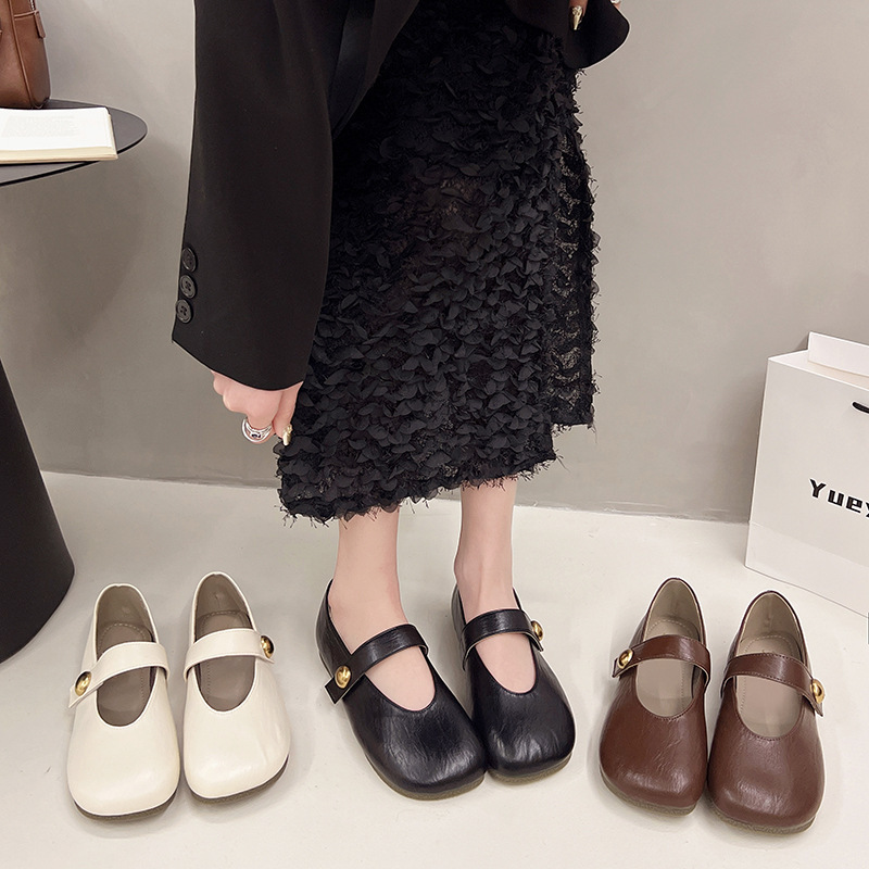 Women's Buckle Casual Leather Shoes Soft Bottom Pumps foto 2