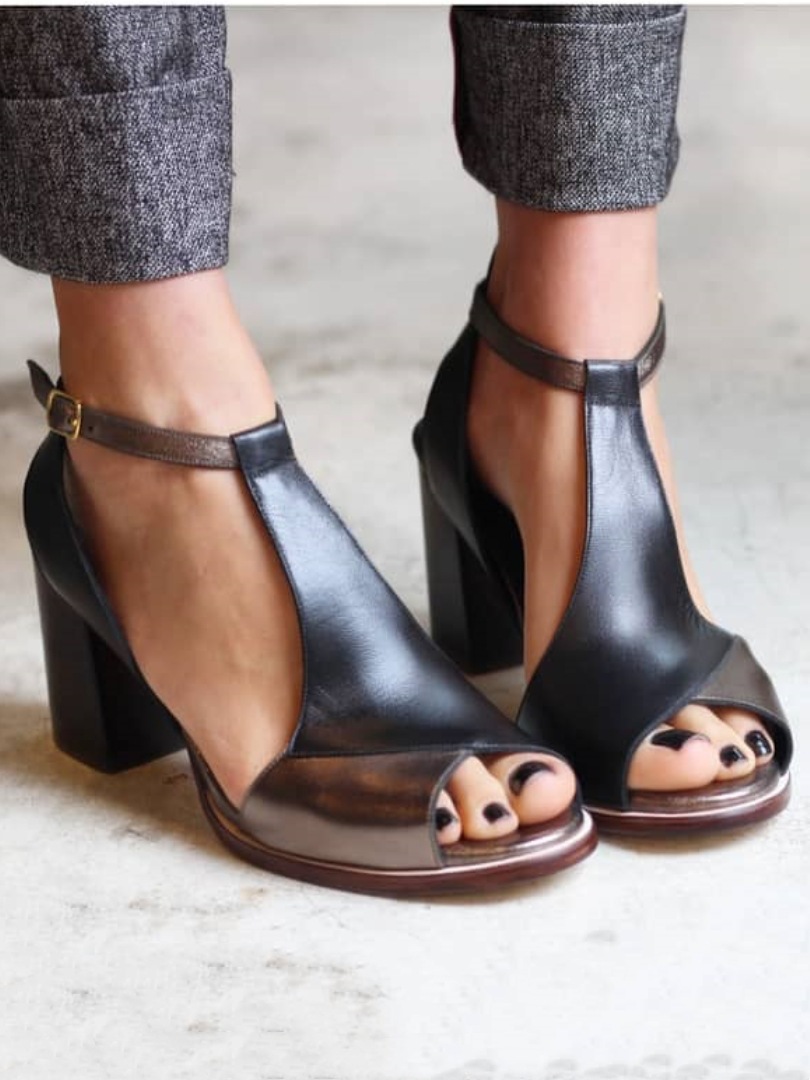 Women's Solid Color High Heel Peep Toe Buckle Sandals foto 2