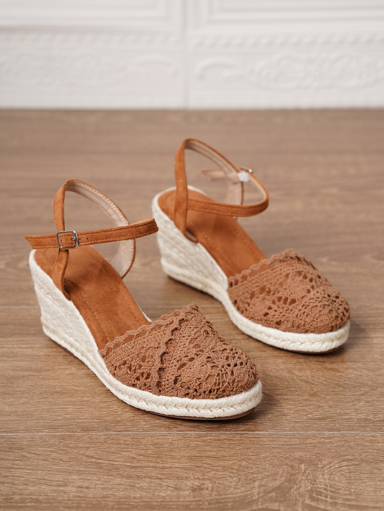 Summer Vacation Mules With Round Toes And Hollowed-out Straw Soles foto 5