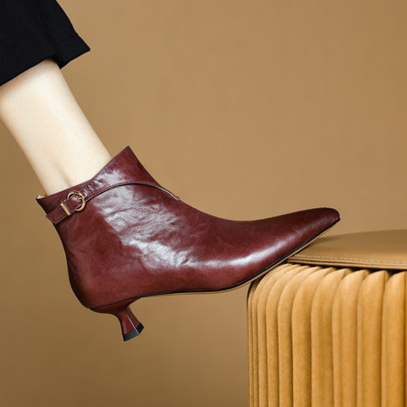 French-style Vintage Pointed-toe Mid-heel Ankle Boots For Women foto 2