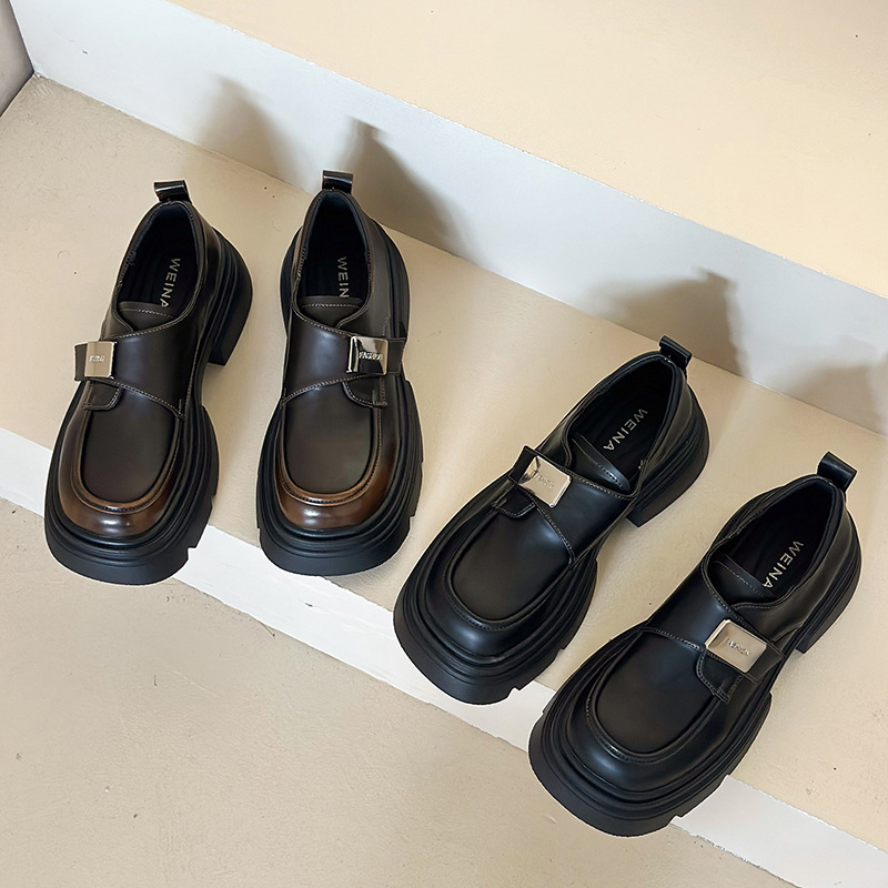 Fashion Metal Buckle Small Leather Shoes foto 4