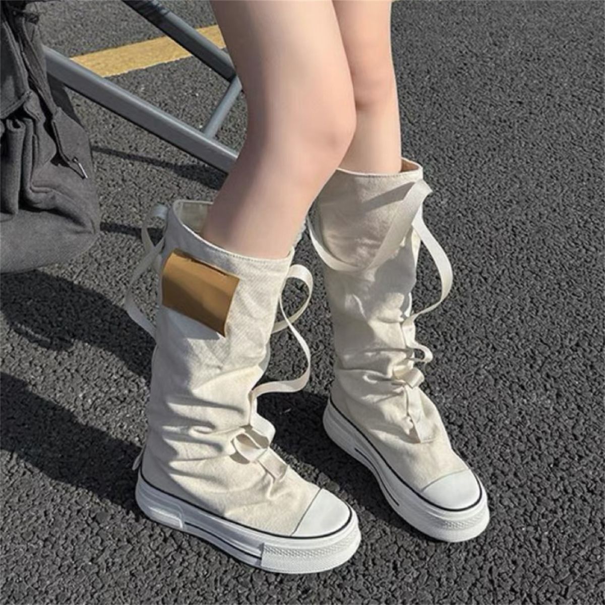 Fashionable And Versatile Puffy Martin Boots foto 4