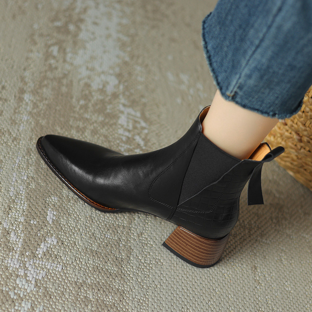 Womens Mid-heel Pointed-toe Martens Boots foto 3
