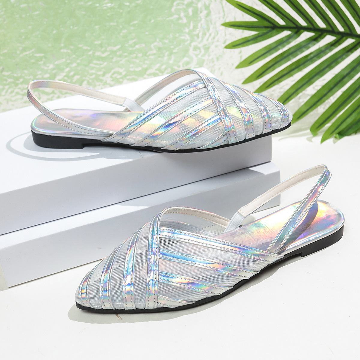 New Flat-bottomed Mesh Hollow-out Closed-toe Sandals foto 3