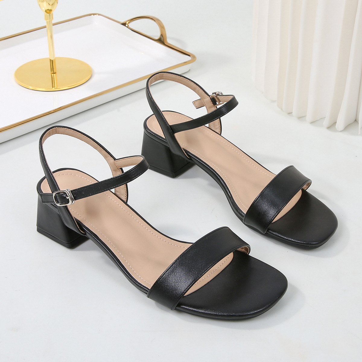 Plus-size Chunky-heel Strappy High-heeled Sandals foto 2