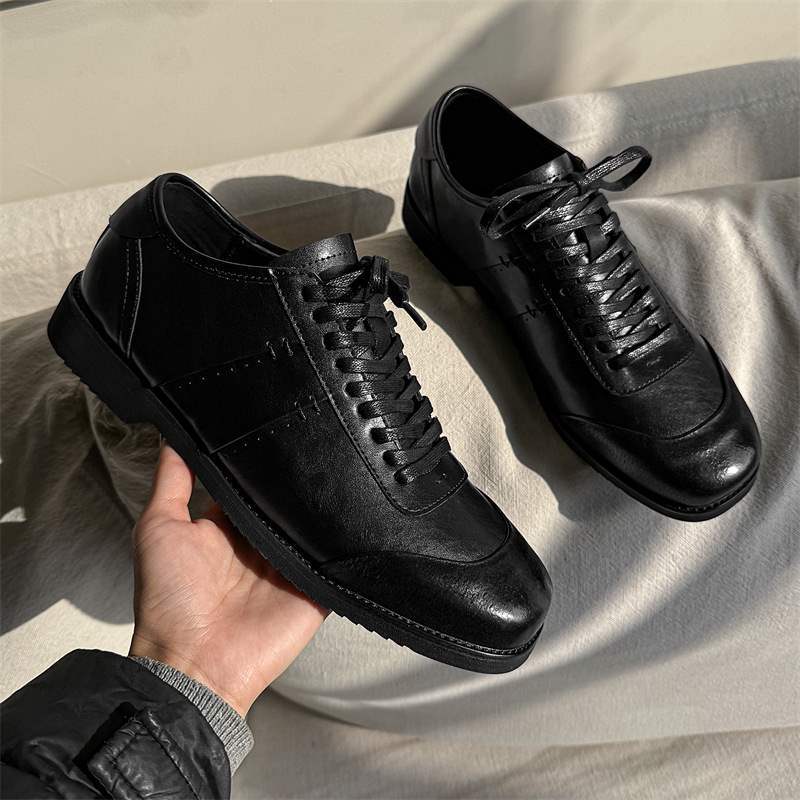 Fashionable Trendy Casual Chunky-soled Sneakers For Men foto 3