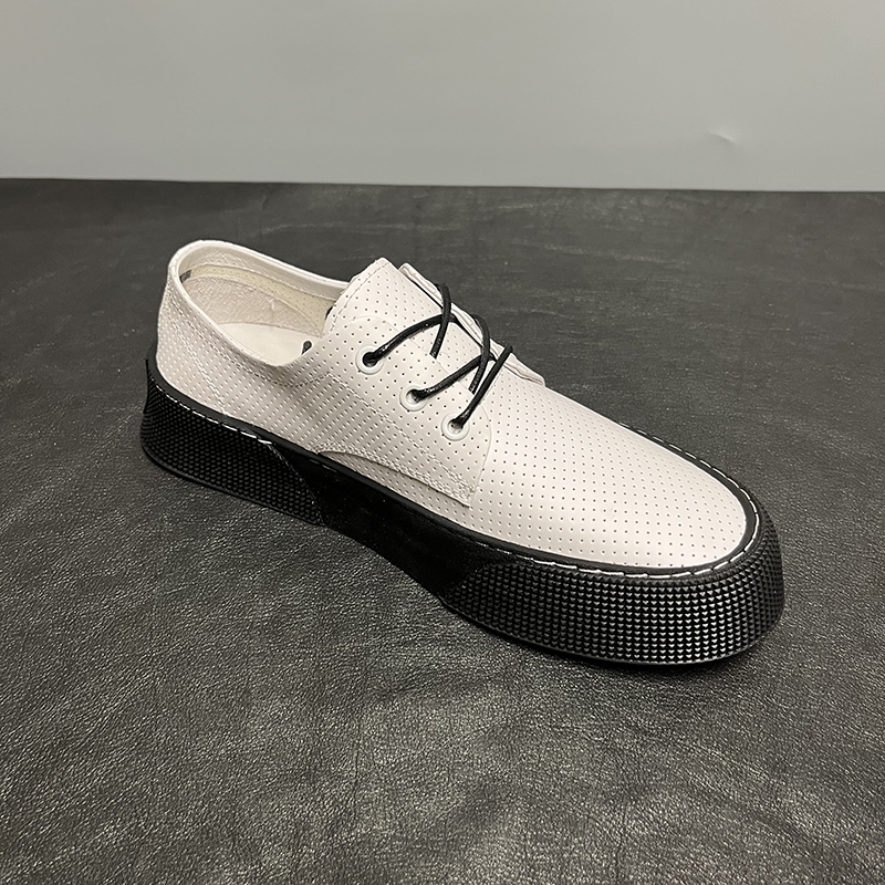 Breathable Comfortable Casual Shoes Soft Leather White Shoes
