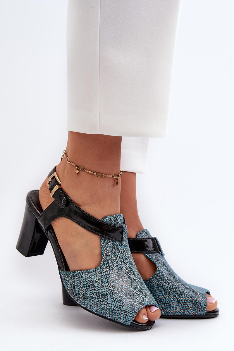 Slippers Step in style