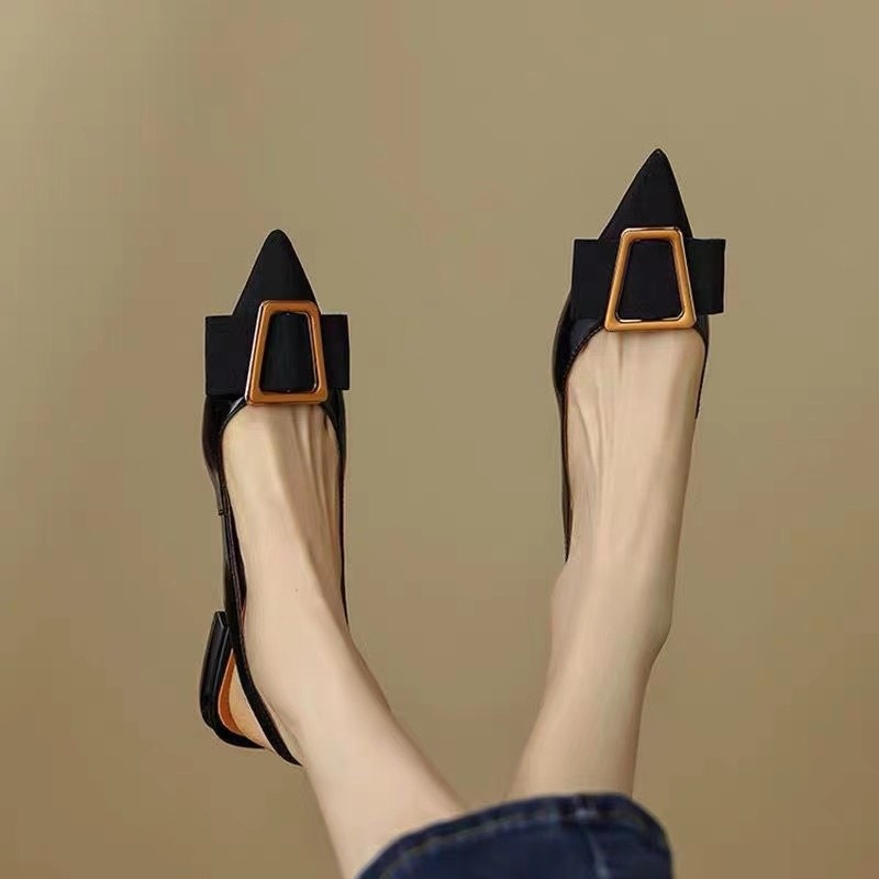 Metal Buckle Back Empty Word Strap Closed Toe Sandals foto 5