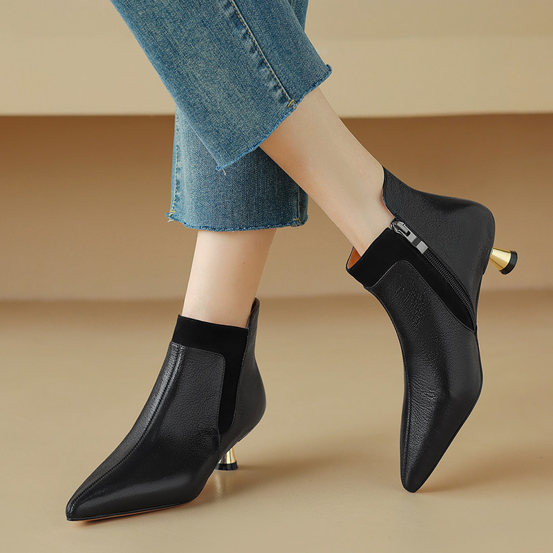 Genuine Leather Pointed-toe Kitten Heel Ankle Boots With A Sleek Mid-heel Design foto 3