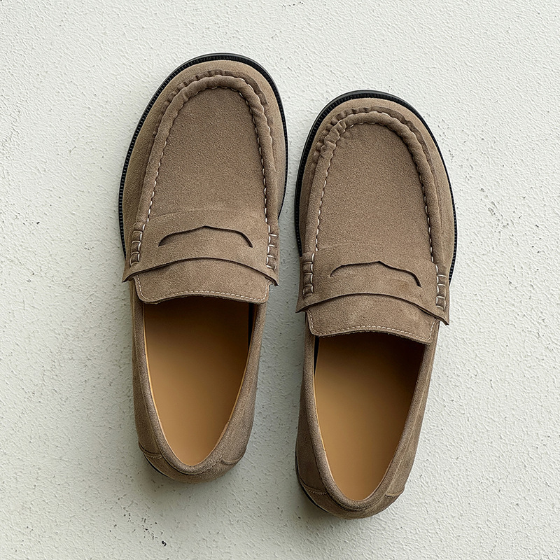 Atmosphere Basic Soft Bottom Slip-on Niche Casual All-match Leather Shoes foto 3